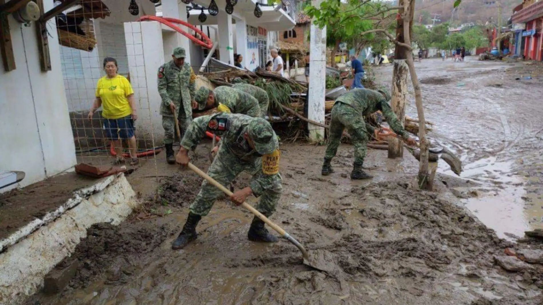 Bienes decomisados se utilizara para apoyar municipios de Oaxaca tras paso de Agatha